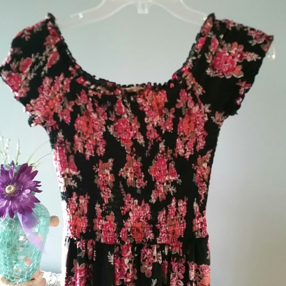 No Comment Long Floral Print Dress With Built-in Shorts Front Slit Size Medium - Picture 9 of 11